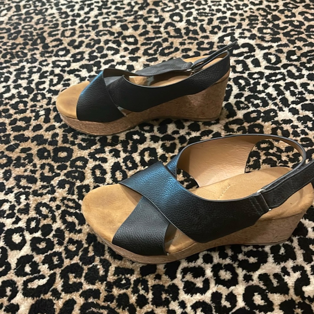 Comfortable wedges.